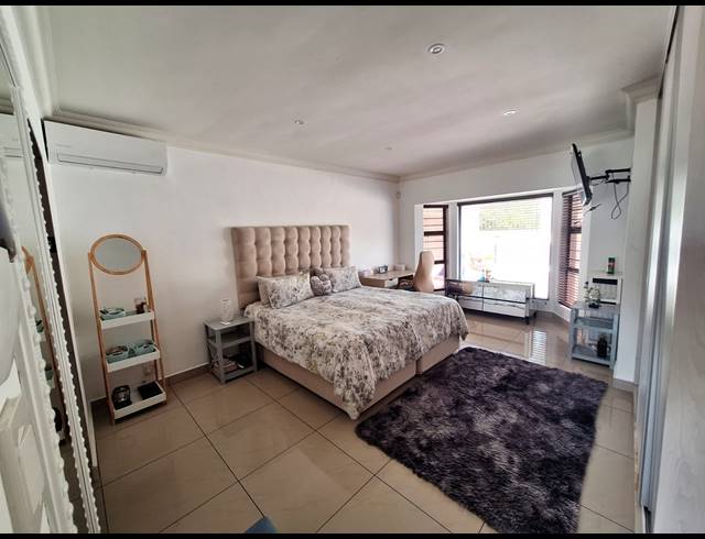 3 BEDROOM FREESTANDING FOR SALE IN SHELLY BEACH